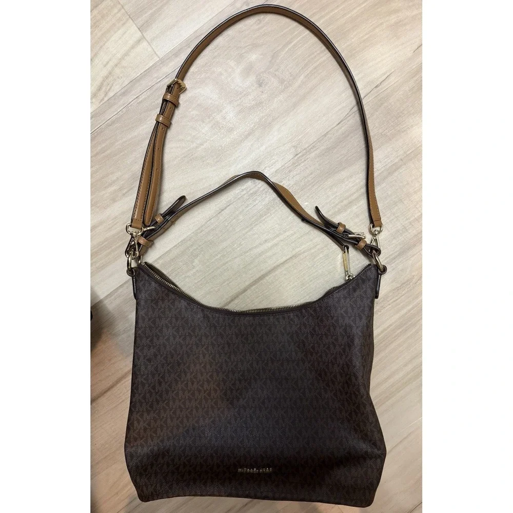 Michael Kors Brown Logo Shoulder Bag Zip Closure Detachable Strap Pockets